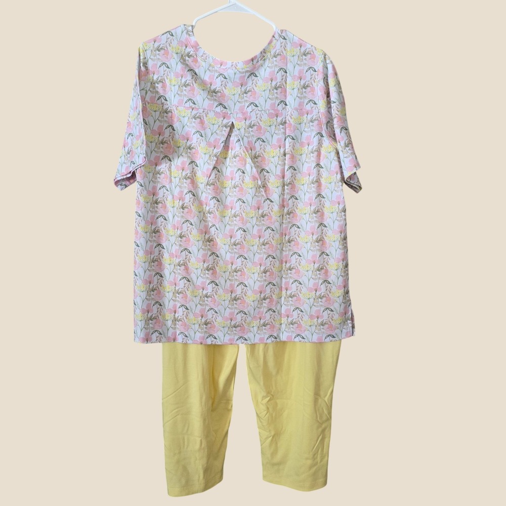 Womens Floral Yellow Shirt And Pant Set Size XL Short Sleeve Colorful Comfy - Picture 3 of 7